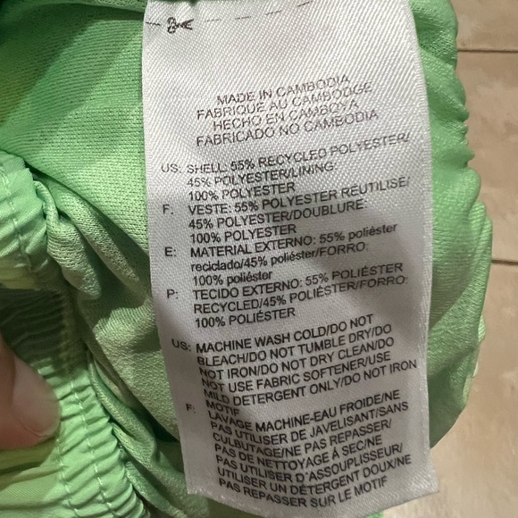 Reebok Lightweight Neon Green Speedwick Shorts Elastic Waistband Women Large - Picture 5 of 5